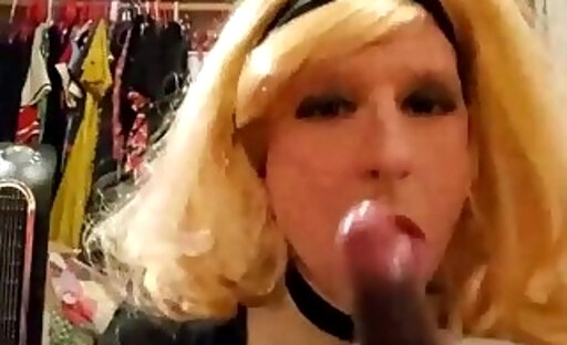 Sissy Crossdresser Annette sucks and gets dildoed, facial