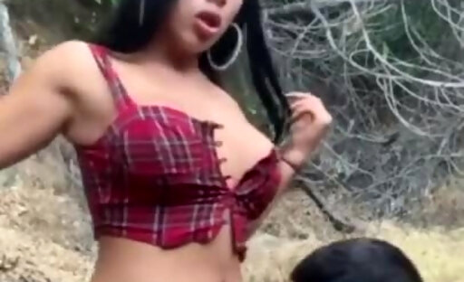 Latina Tranny Gets Outdoor Blowjob