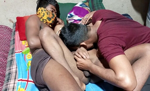 transsexual new two boyfrends kissing lot at pooja beau