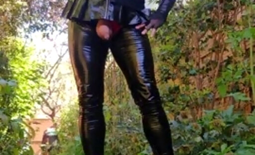 Smoking and pissing crossdresser