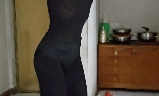 crossdress VID_20241030_014131