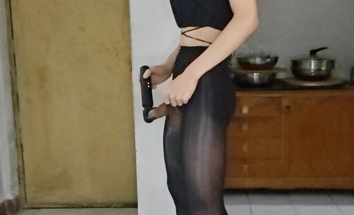 crossdress VID_20241209_220600