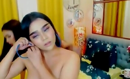 Beautiful trans women anal fuck on webcam