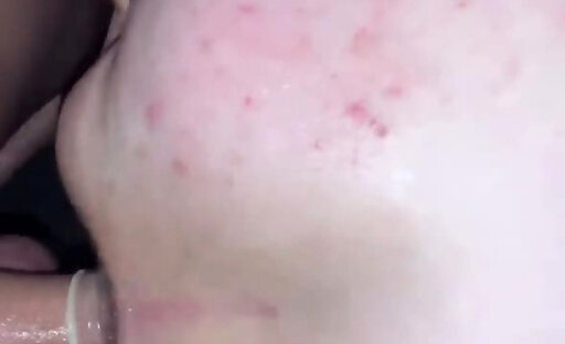 Travestis tesudas fodendo e dando close up no cu dos viados