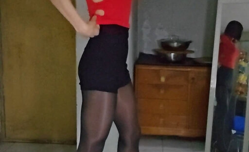 crossdress VID_20250207_220656