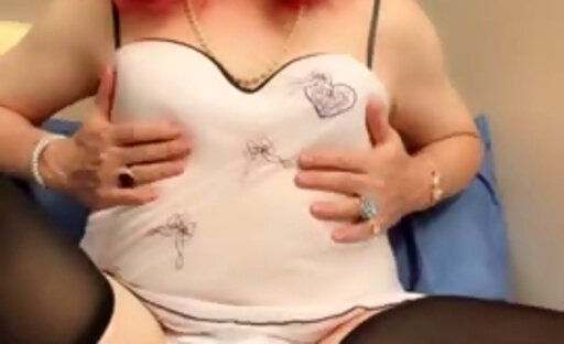 Pantyluvn sissy right in two