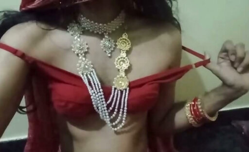 Indian Shemale Model