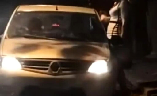 Shemale public outdoors