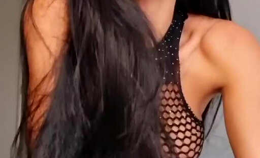 Peachy Lily hot in black lingerie peeing and toying her ass