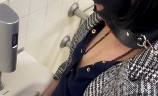 Just a sissy peeing for master