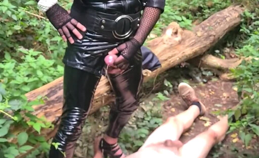 Pissing on slave outdoor