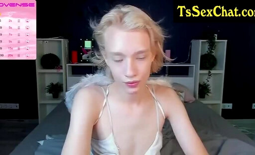 thin tramp trans from estonia teases on cam
