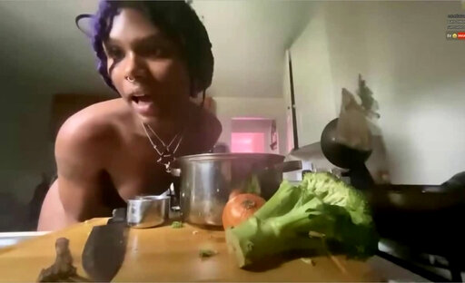 La negra ama de casa