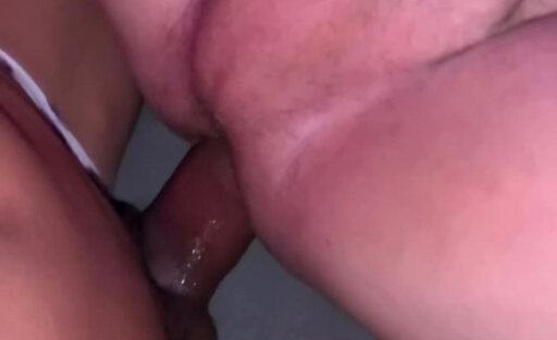 Travesti pauzuda coloca no cu gostoso do namorado