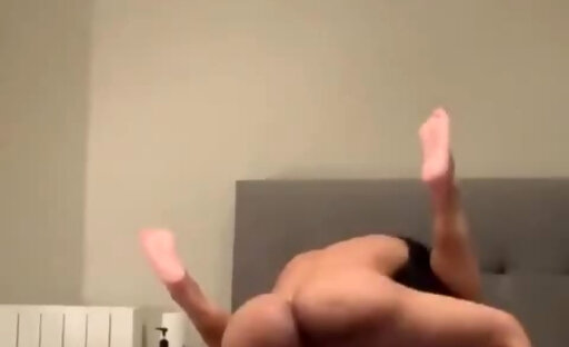 Ts Aylla Guttina Fucks Her Bottom Hard