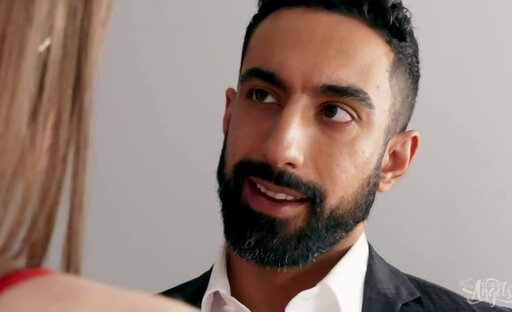 A Sra. Katana Tem Contatos. - Tranny