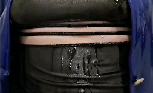 Wetlook Slut Annemieke Cumload under Shower