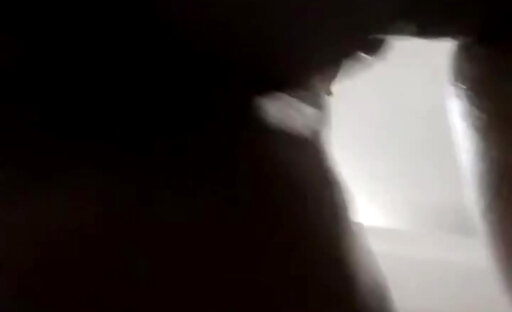Travesti roluda arromba o cu do puto