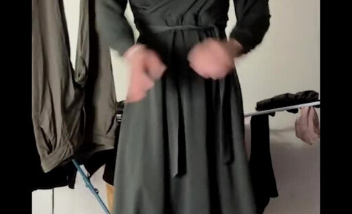 SissyTask-Steel Clothes from neighbours and daily anal training