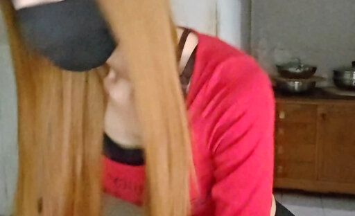crossdress VID_20240308_224047