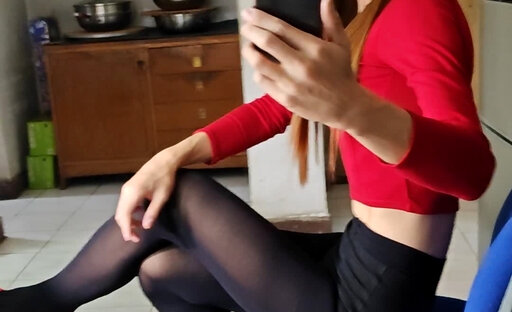 crossdress VID_20241120_221008