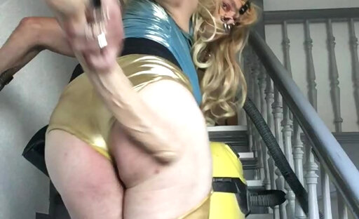 fat ugly dumpcum - Pantyass im Treppenhaus