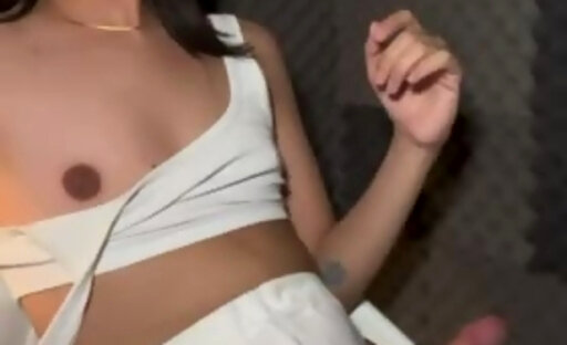 Mar Showing her Bulge