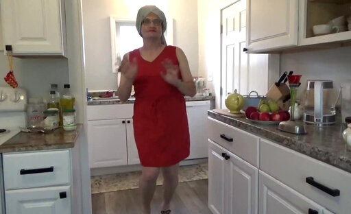 Housewife Sveta Lusin. 2025k