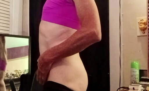 Mature CD Janis Wylde going to my gym always gets me off