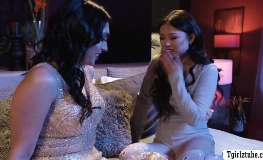 Ember Fiera and Lulu Chu in a torrid sex scene