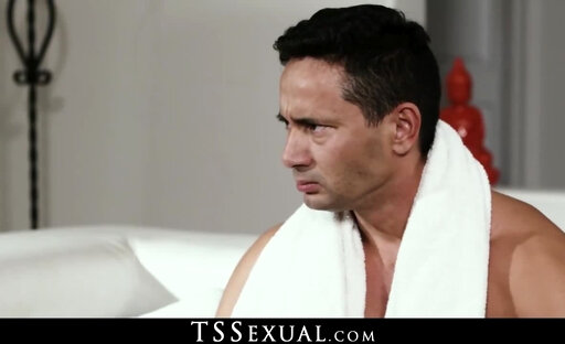 Latina tgirl plowsBusty ts Jessica Fox and Maya Woulfe's tr young babe rough and hard in bed
