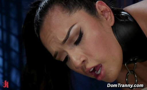 Beautiful latex TS BDSM anal fucked