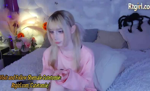 skinny trans cutie in stockings strokes her small cock