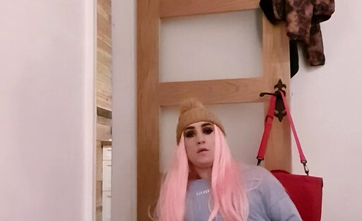 Nikki hart fucking her sissy ass in a pink wig 💗