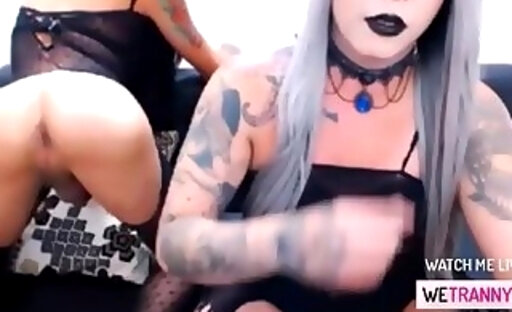 Sexy goth tranny amateurs show theirs shecocks on cam