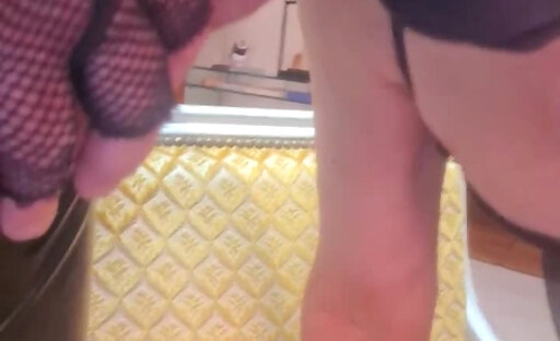 Mature CD use sub guy