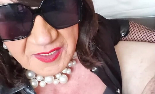 Pee in panties and sucking a cock with it