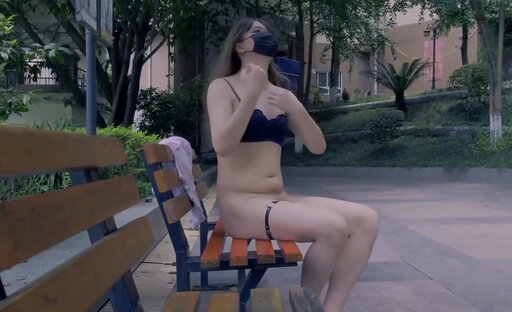 Ladyboy @m@ya Lumin@ Public Jerkoff Cumpilation