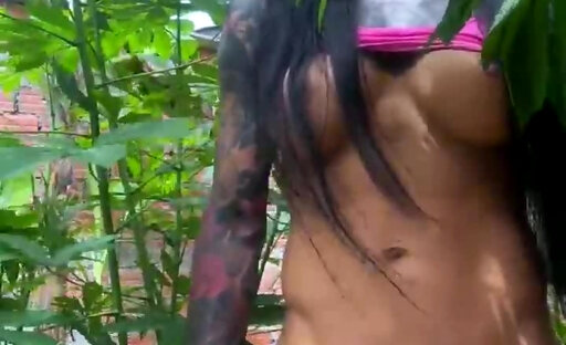 Hands free cum in the woods