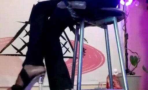 A?French Trav BomBe does a StripTease in LiVE. chastity cage VaneSsaBiTCHx PariSCienneTrvProd91 CAM4