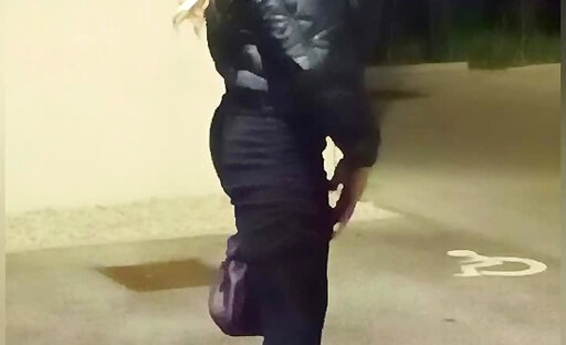 Trans besançon salope pour grosse bite celia cross travestie a sperme