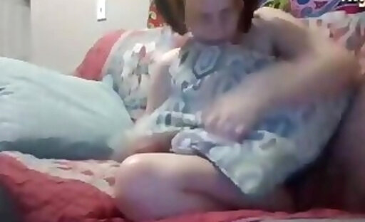 big ass American trans cutie with sexy feet legs masturbates on cam