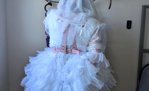 Sissy Bride Playing with Lots of Dildos