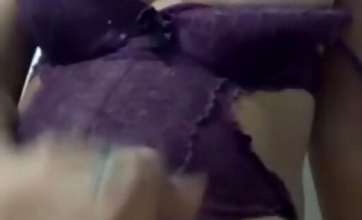 Pau marcando a roupa do jeito que eu gosto