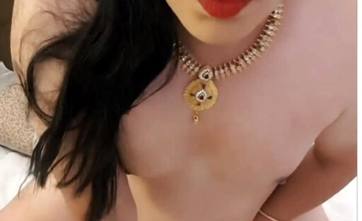 Indian sissy Payal strips and plays in bed