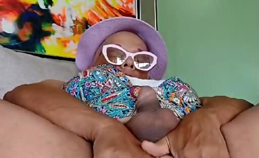 mas culona bebe