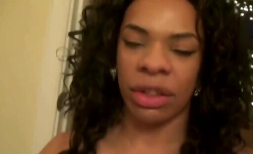 Curvy tranny eats and fucks her plumper's ass