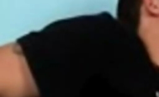 Boneca guenta pica porque?