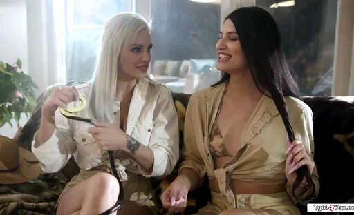 Latina Shemale Zariah Aura Rimmed By Busty Bff Kenzie Taylor