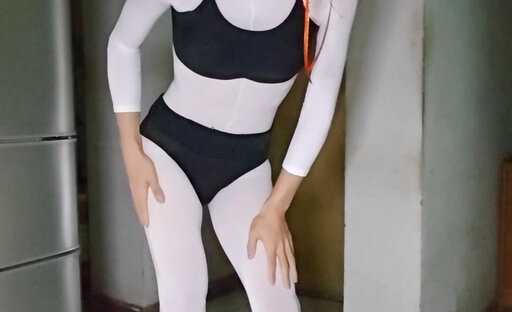 crossdress VID_20250220_203514